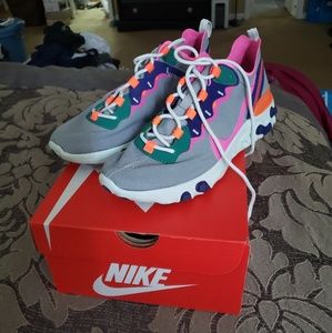 Womens Nike React Element 55